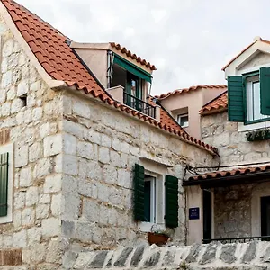 Appartement Tomadi, Split